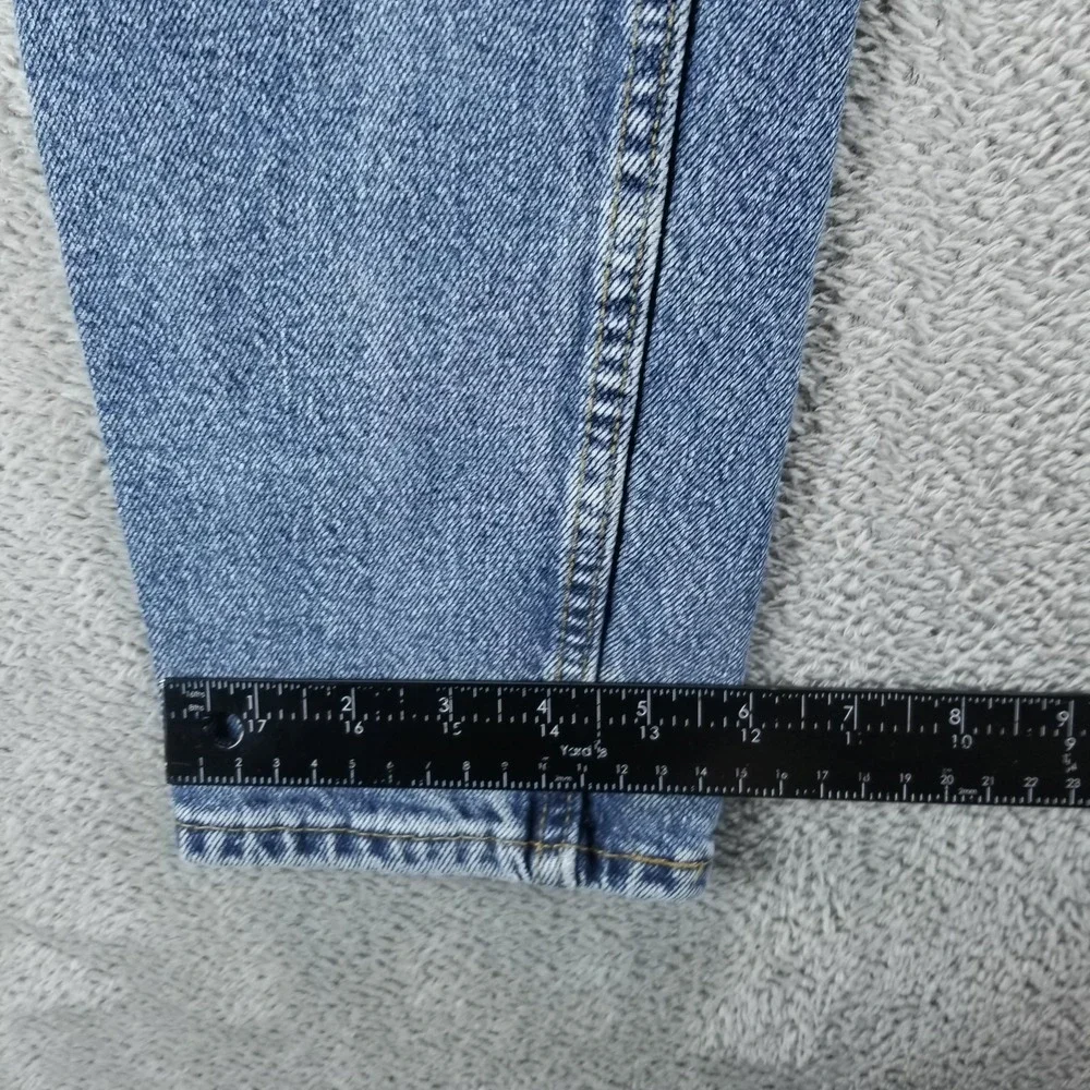 Levis before purchasing